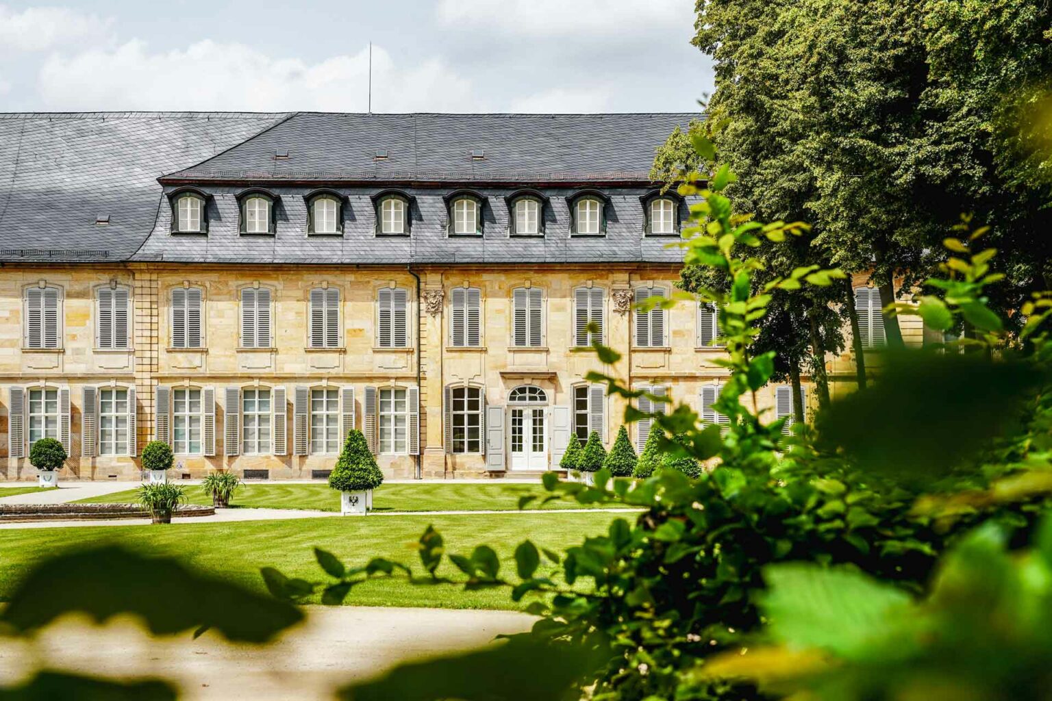 Sehensw Rdigkeiten In Bayreuth Das Neue Schloss Tables And Fables