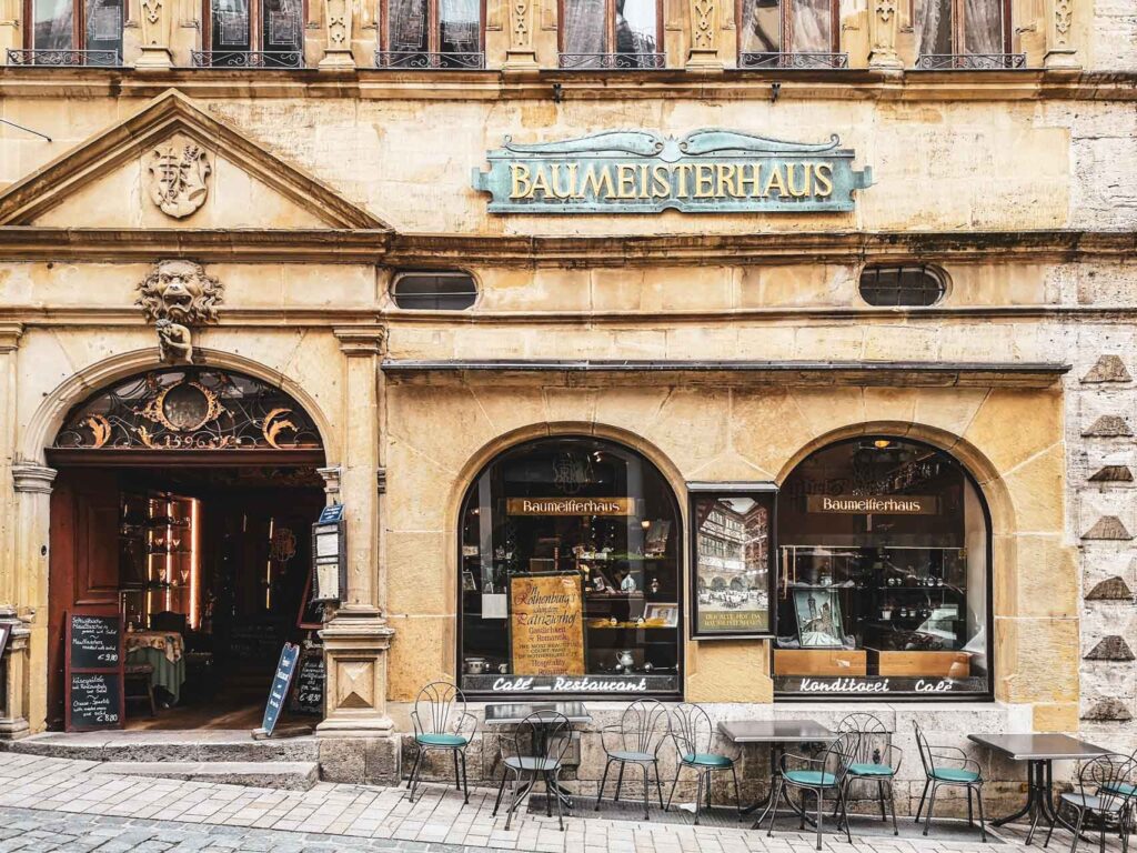 Das Baumeisterhaus in Rothenburg ob der Tauber: Ein historisches Sandsteinhaus mitten in der Altstadt, in der gutbürgerliche fränkische Küche serviert wird