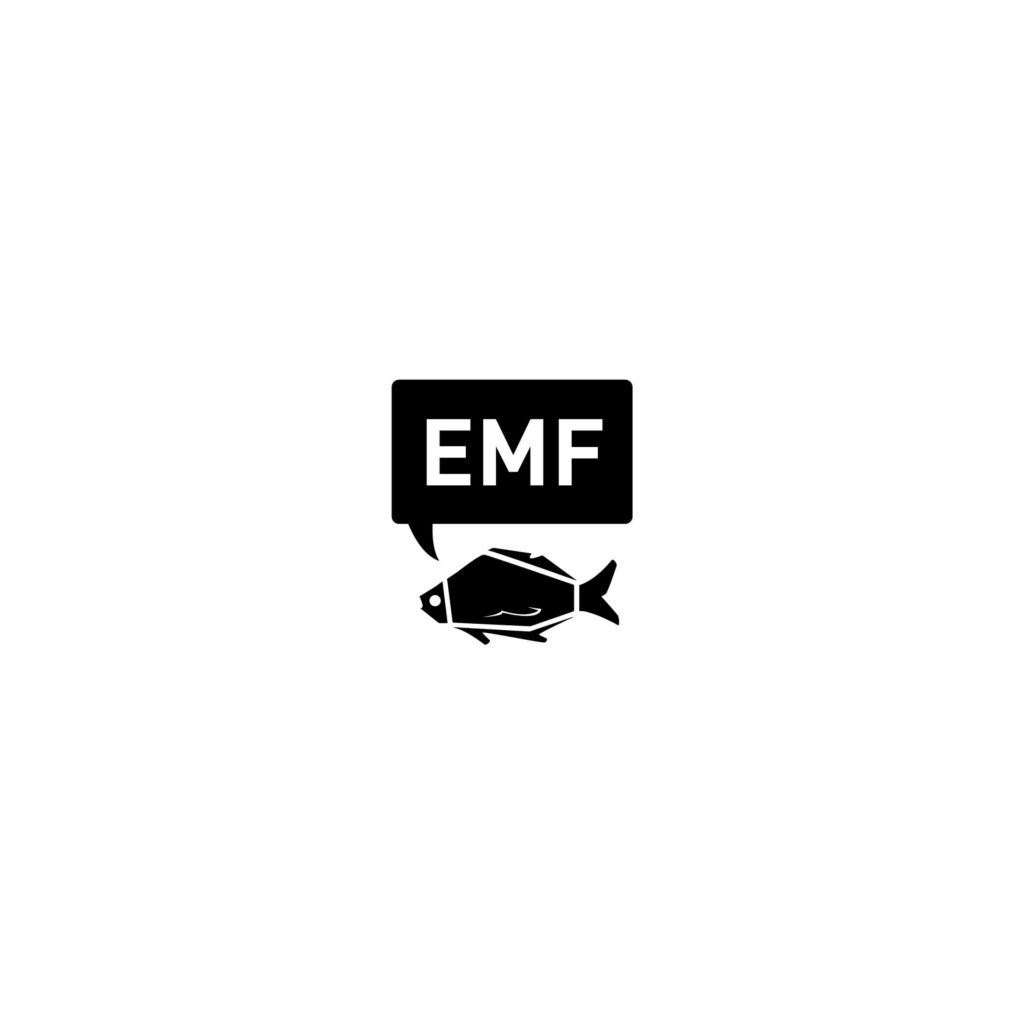 Das Logo der Edition Michael Fischer – ein Fisch mit einer Sprechblase mit dem Schriftzug "EMF" – in Schwarz