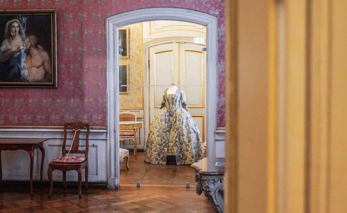 Sehenswürdigkeiten in Bayreuth. Das Neue Schloos. Blick in das Teezimmer der Markgräfin Wilhelmine