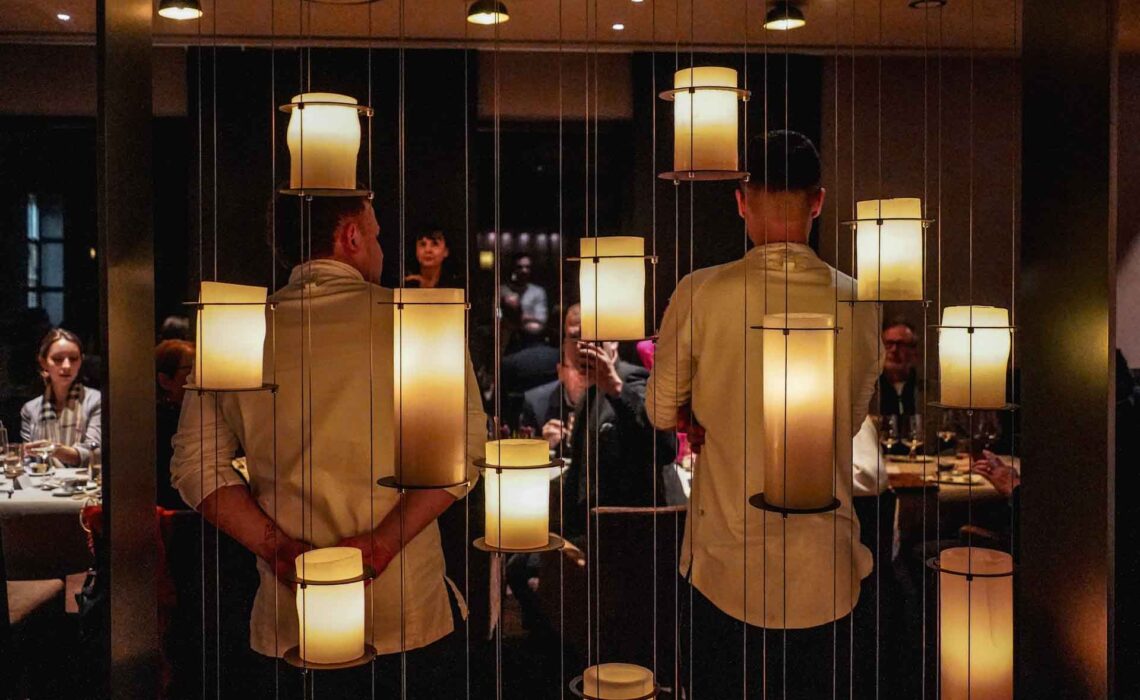 Die neuen Küchenchefs des Restaurant KUNO 1408, Patrick Grieshaber und Robin Hofmann, präsentieren ihr Konzept für das Würzburger Sterne-Restaurant